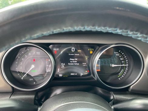 Used 2023 Jeep Wrangler Unlimited Rubicon 4xe AWD/4WD image 14