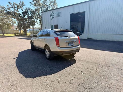 Used 2014 Cadillac SRX FWD image 7