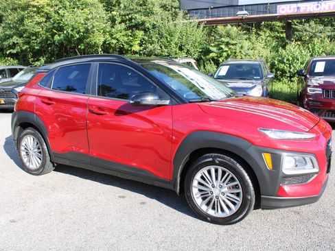 Used 2018 Hyundai Kona SEL image 5