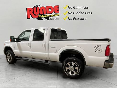 Used 2016 Ford F250 Lariat w/ Lariat Ultimate Package image 3