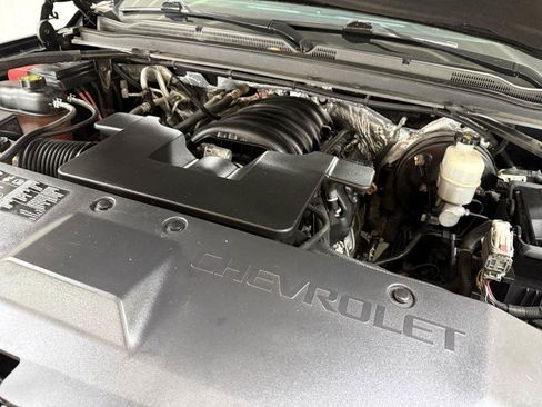 Used 2017 Chevrolet Suburban Premier AWD/4WD image 54