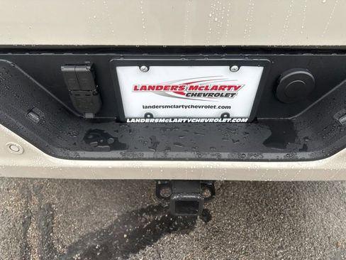 New 2026 Chevrolet Silverado 1500 High Country w/ LPO, Dark Essentials Package image 31