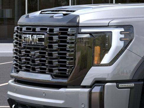 New 2026 GMC Sierra 3500 Denali Ultimate AWD/4WD image 13