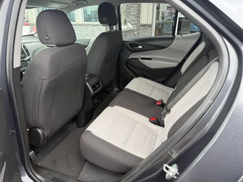 Used 2022 Chevrolet Equinox LT image 16