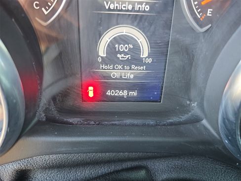 Used 2021 Jeep Wrangler Sport image 25