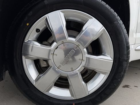 Used 2015 GMC Terrain Denali w/ Cargo Package AWD/4WD image 9
