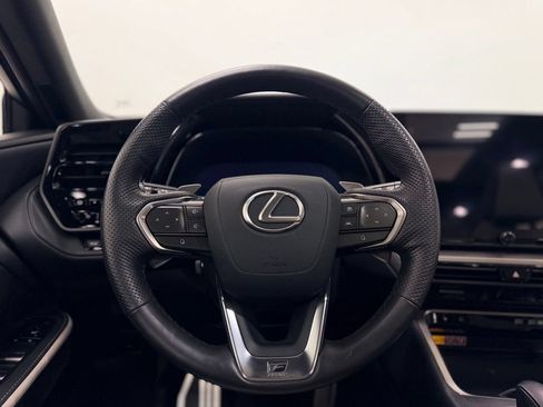 Used 2025 Lexus TX 500h AWD w/ Technology Package image 14