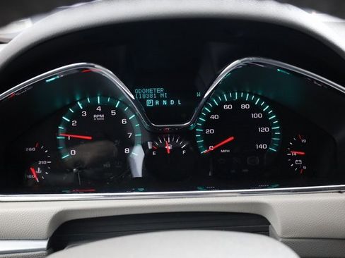 Used 2017 Chevrolet Traverse Premier image 17