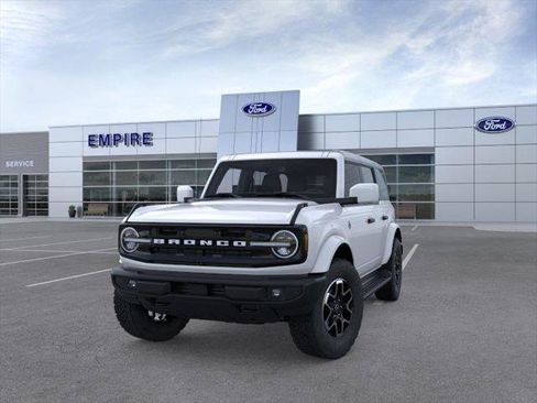 New 2026 Ford Bronco Outer Banks AWD/4WD image 2