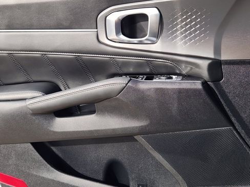 Certified 2023 Kia Sorento SX image 22