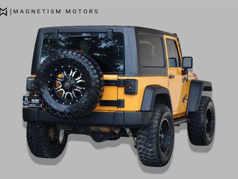 Used 2013 Jeep Wrangler Sport AWD/4WD image 7