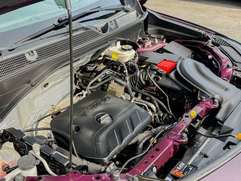 Used 2021 Buick Encore GX Essence w/ Advanced Technology Package image 32