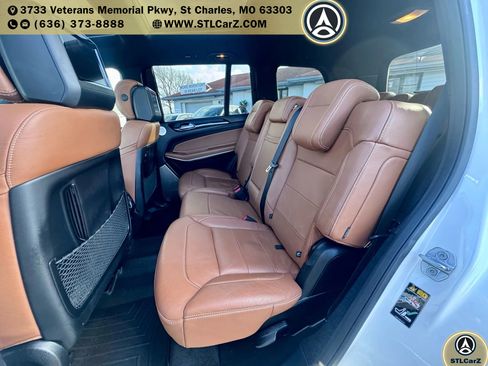 Used 2019 Mercedes-Benz GLS 550 4MATIC image 11
