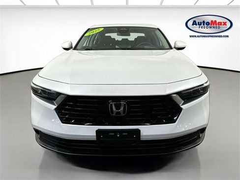 Used 2025 Honda Accord LX image 6