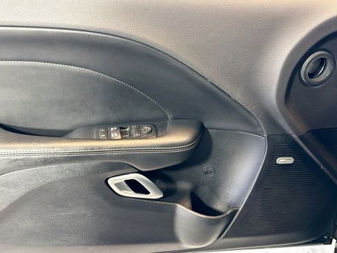 Used 2016 Dodge Challenger R/T Scat Pack w/ Leather Interior Group image 17