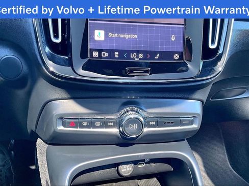 Used 2023 Volvo C40 P8 Recharge Ultimate image 41