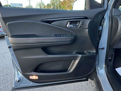 New 2026 Honda Ridgeline Black Edition image 24