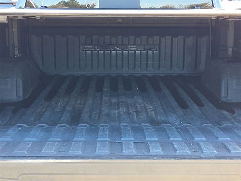 Used 2022 GMC Sierra 1500 Denali image 13