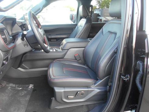 Certified 2024 Ford Expedition Limited RWD image 4