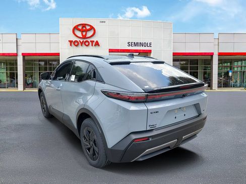 New 2026 Toyota C-HR AWD/4WD image 4
