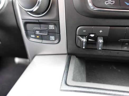 Used 2023 RAM 1500 Classic SLT w/ Electronics Convenience Group image 43