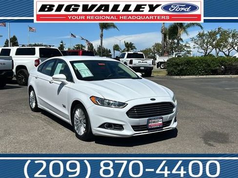 Used 2016 Ford Fusion Energi SE FWD image 1