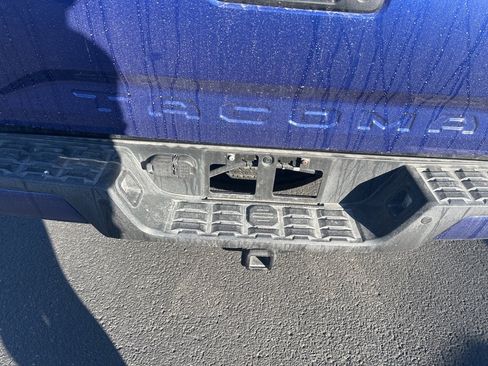 Used 2023 Toyota Tacoma TRD Sport image 17