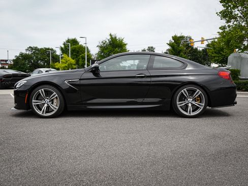 Used 2014 BMW M6 Coupe w/ Executive Package RWD image 7