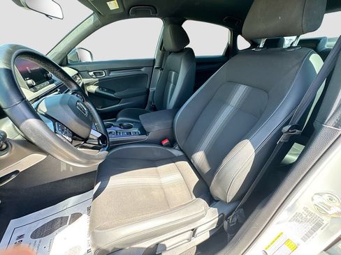 Used 2023 Honda Civic Sport image 23