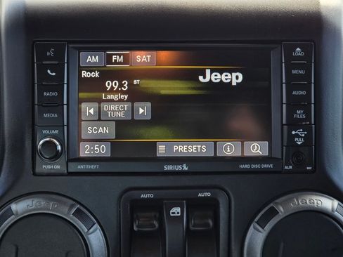 Used 2017 Jeep Wrangler Sport w/ Quick Order Package 24S AWD/4WD image 25