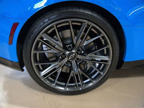 Used 2023 Chevrolet Camaro ZL1 image 30