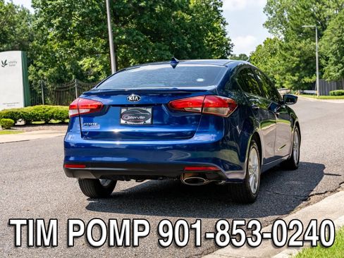 Used 2017 Kia Forte S FWD image 6