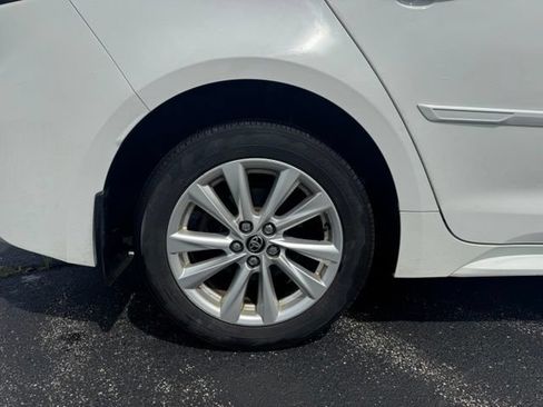 Used 2024 Toyota Corolla XLE FWD image 10