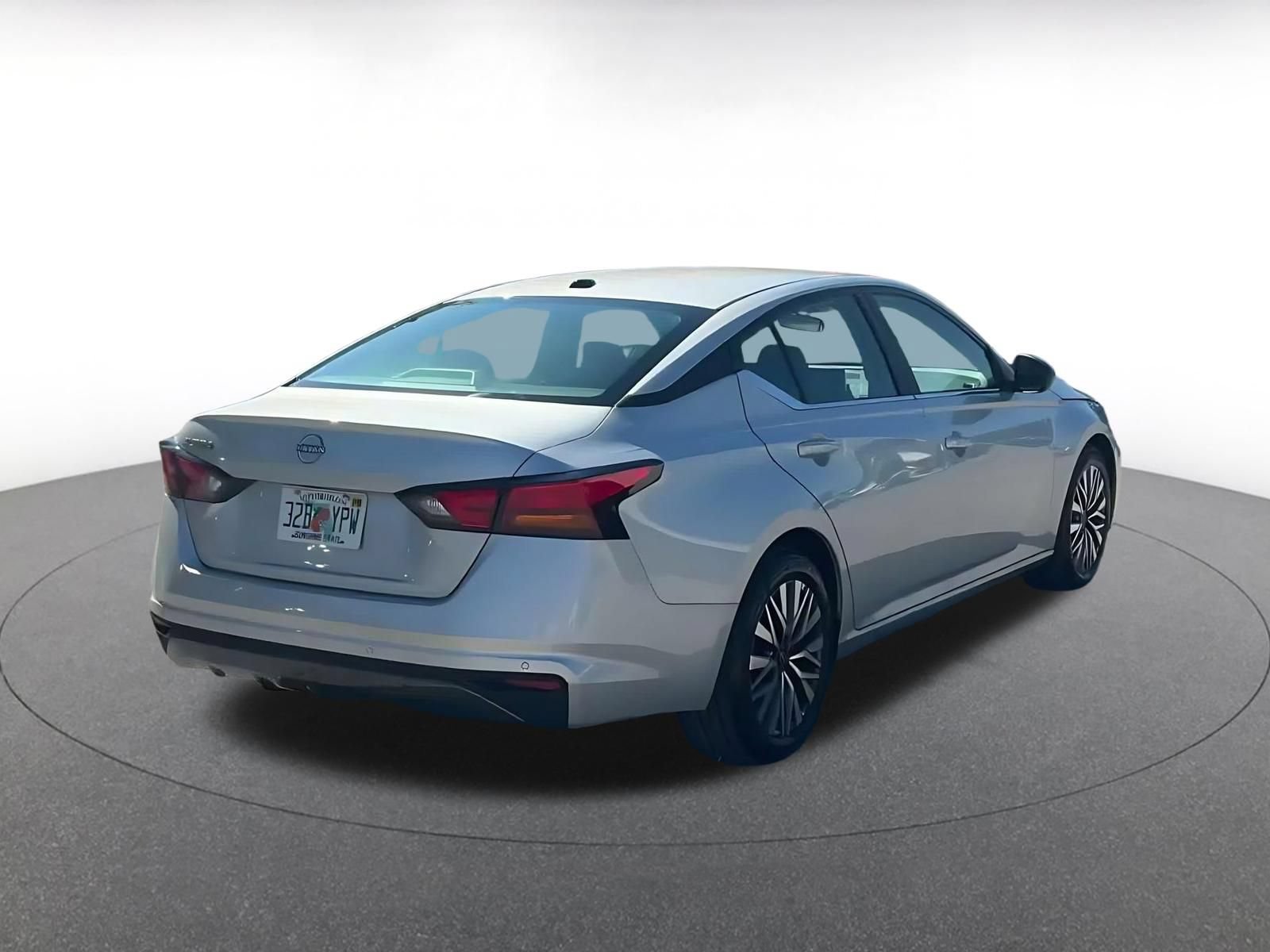 Used 2026 Nissan Altima 2.5 SV FWD image 12