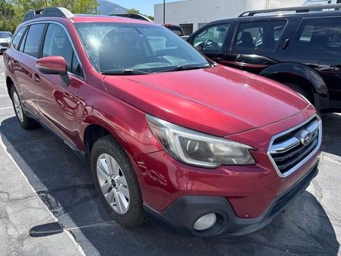 Used 2018 Subaru Outback 2.5i Premium AWD/4WD image 2