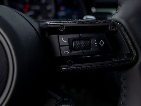 Used 2025 Porsche Macan GTS image 44