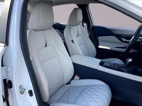 New 2026 Nissan Sentra SL w/ Floor Mat Package FWD image 9