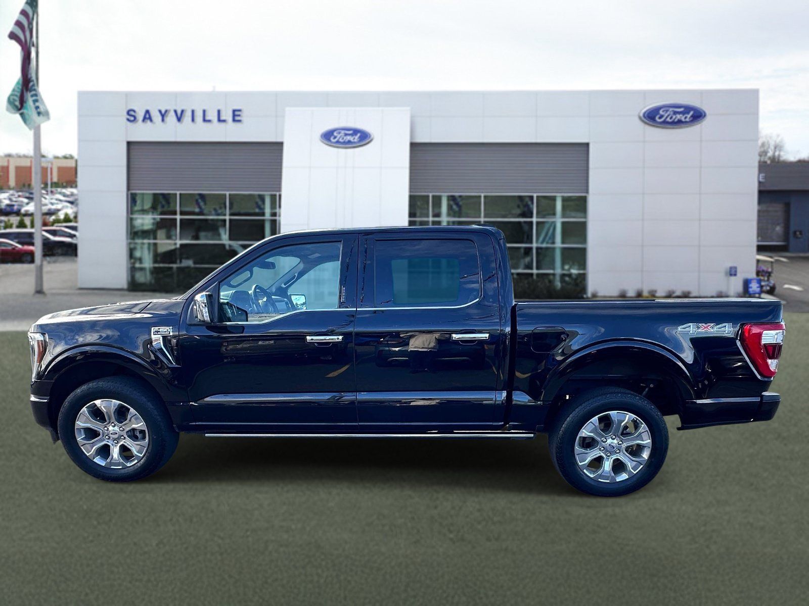 Used 2023 Ford F150 Platinum AWD/4WD image 2