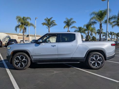 Used 2024 Rivian R1T Adventure image 7