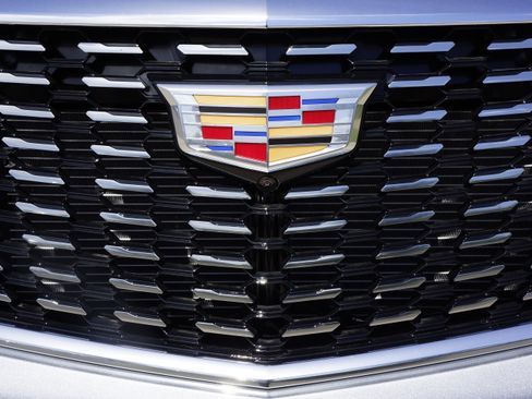 New 2025 Cadillac XT5 Premium Luxury w/ Technology Package image 15