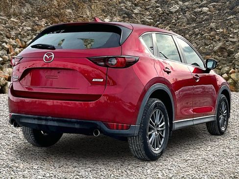 Used 2017 MAZDA CX-5 Sport image 2