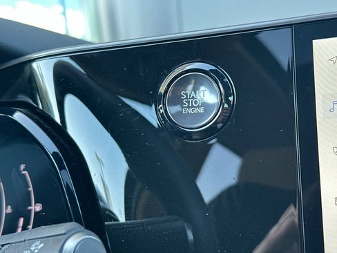 Used 2024 Lexus NX 250 FWD image 23