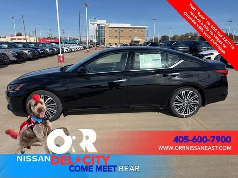 New 2025 Nissan Altima 2.5 SL image 2