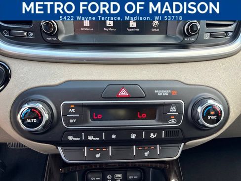 Used 2020 Kia Sorento EX AWD/4WD image 18