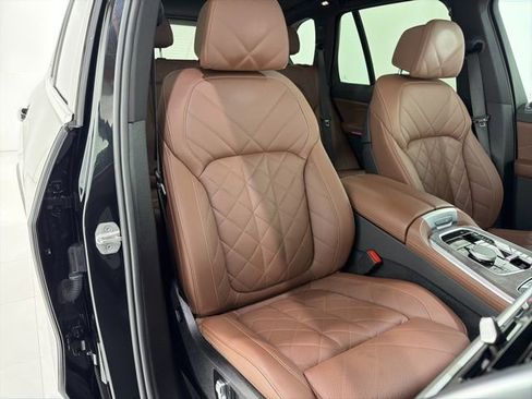 Certified 2024 BMW X5 xDrive40i w/ Premium Package image 19