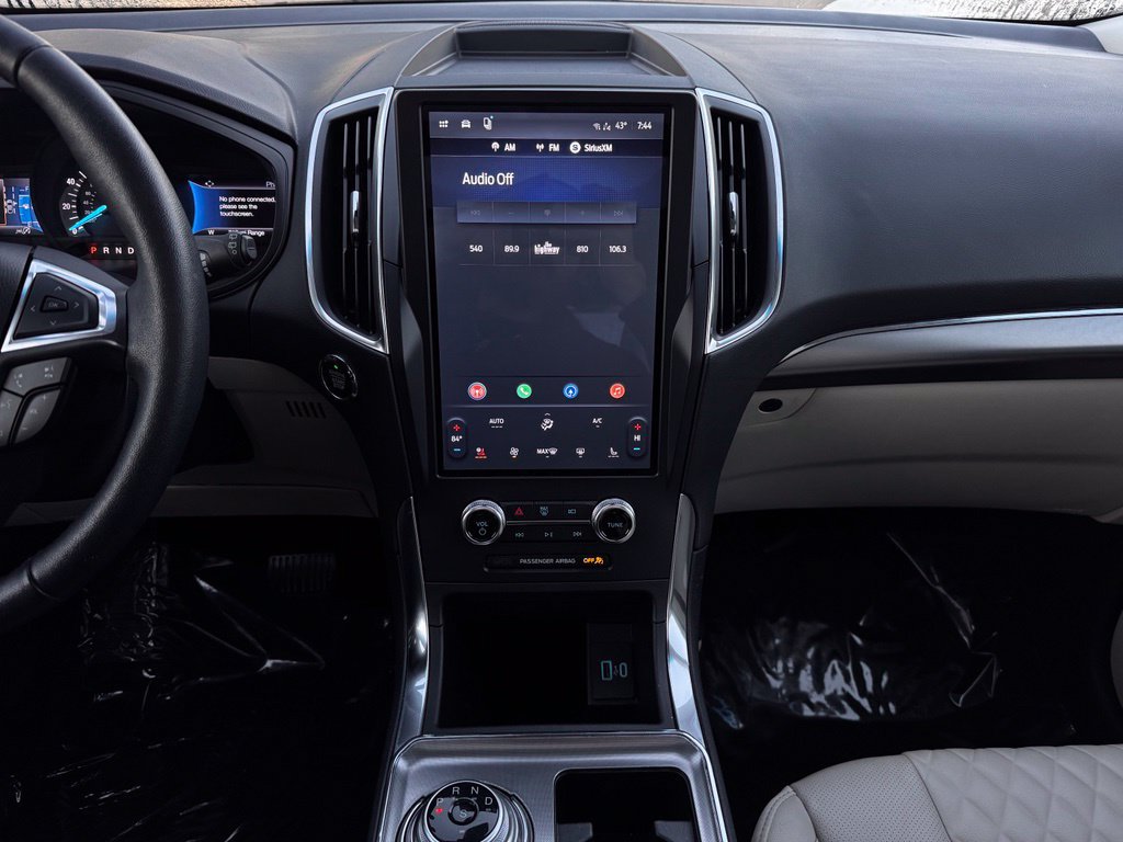 Certified 2024 Ford Edge Titanium w/ Equipment Group 301A AWD/4WD image 2