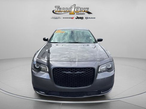 Used 2020 Chrysler 300 Touring w/ Sport Appearance Package image 2