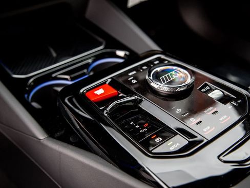 New 2026 BMW M5 w/ Carbon Package AWD/4WD image 22