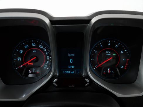 Used 2015 Chevrolet Camaro Z/28 image 16