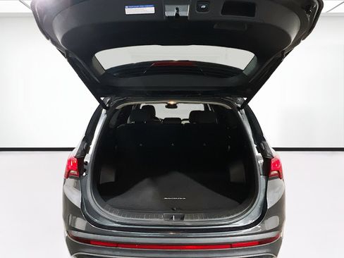 Used 2022 Hyundai Santa Fe SEL w/ Convenience Package image 18